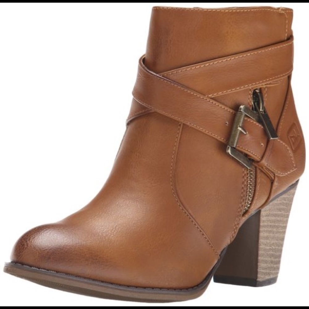 Brown bootie